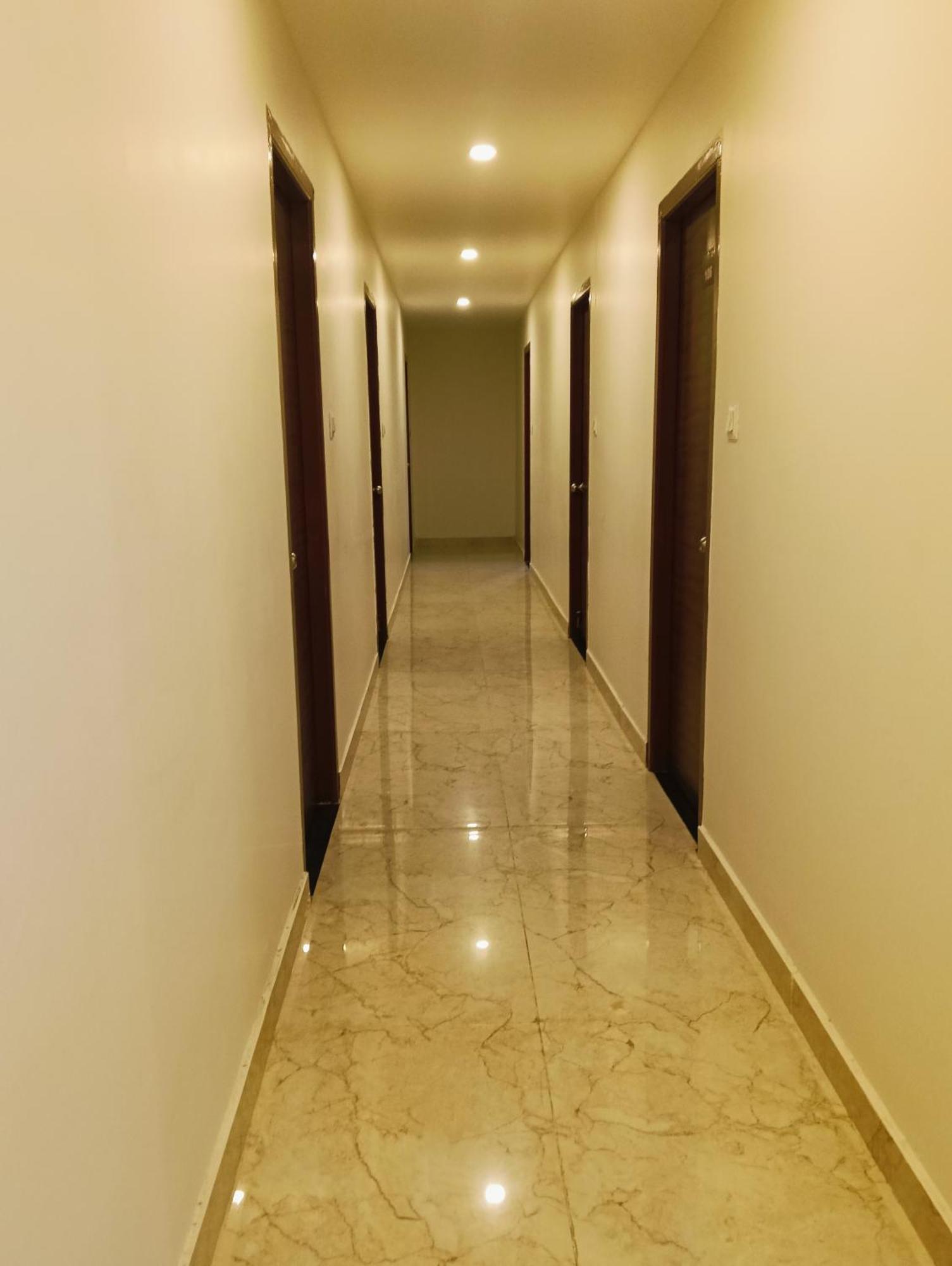 Vaaraahi Hotels Hyderabad Exterior photo
