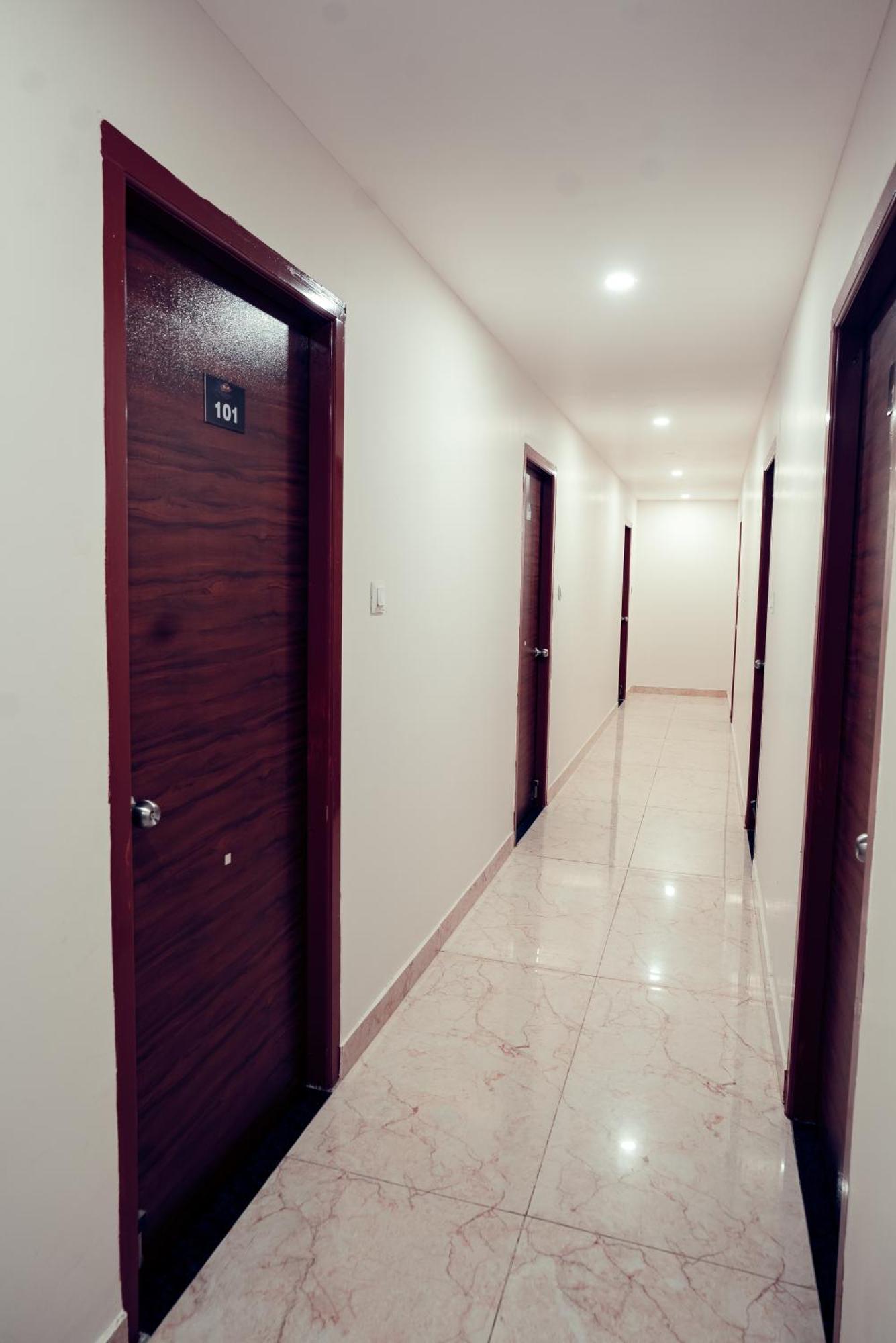 Vaaraahi Hotels Hyderabad Exterior photo